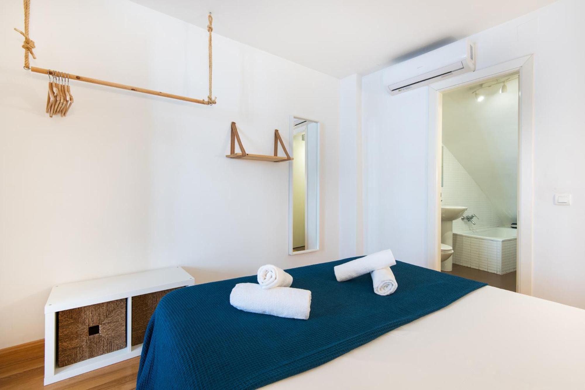El Balcon Del Pintor, The Best Option In The Historic Center Of Malaga Apartment Exterior photo